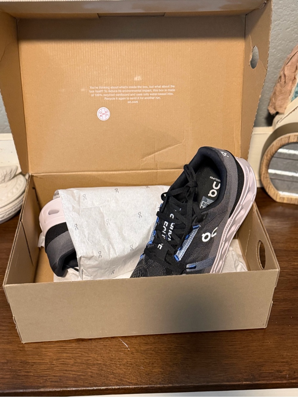 On Cloudeclipse Black/frost Women’s Size 9 Tennis Shoes - Picture 2 of 11